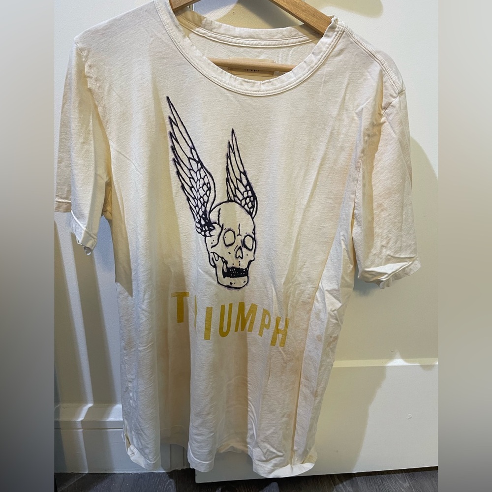 Imogene + Willie Triumph Graphic Tee with Skull and Wings